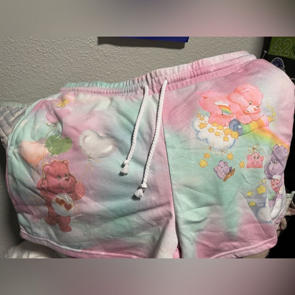 Queen size care beat sweat shorts